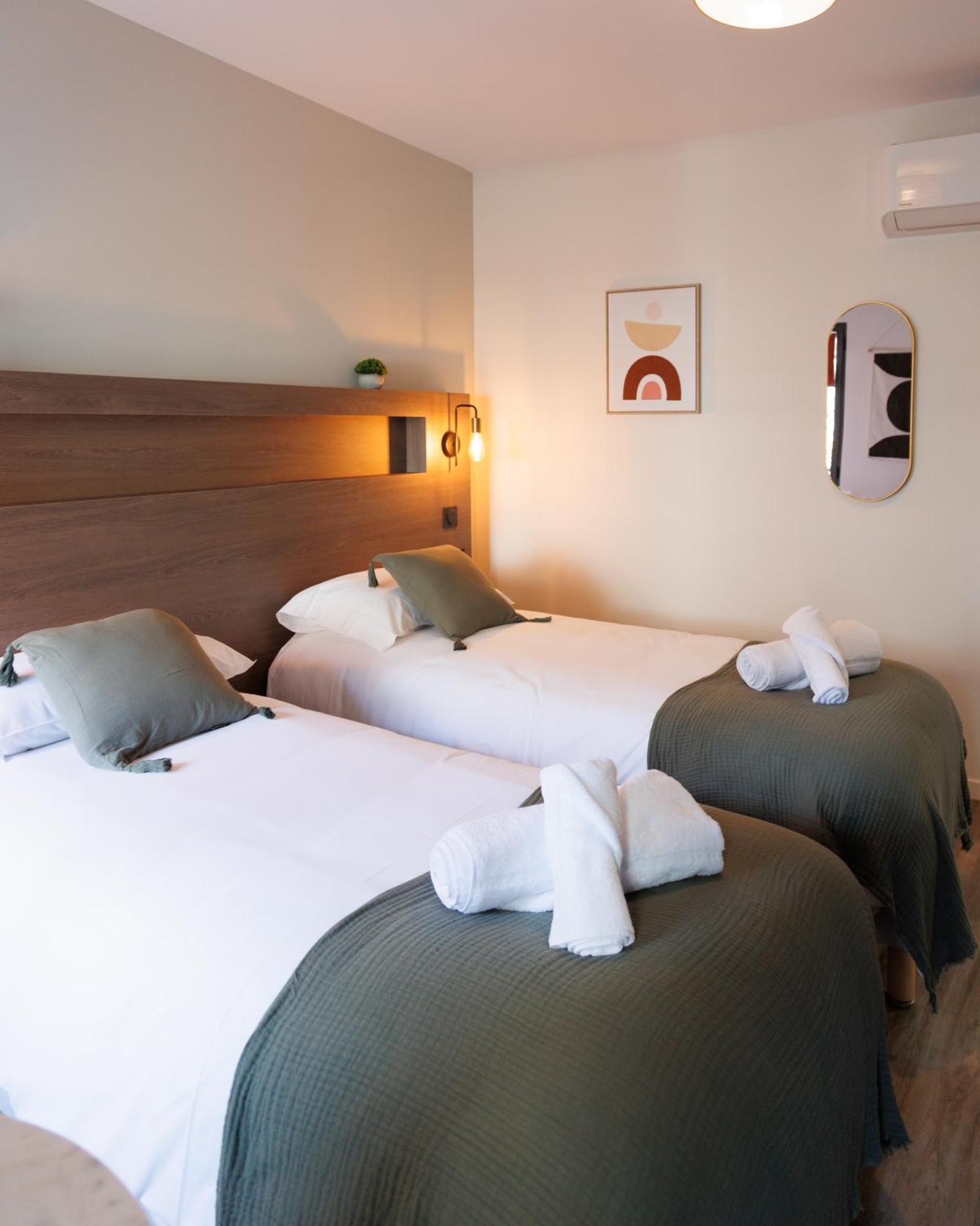 Appart'Hotel Le Corot - Acces Autonome - Saint-Junien Centre Εξωτερικό φωτογραφία